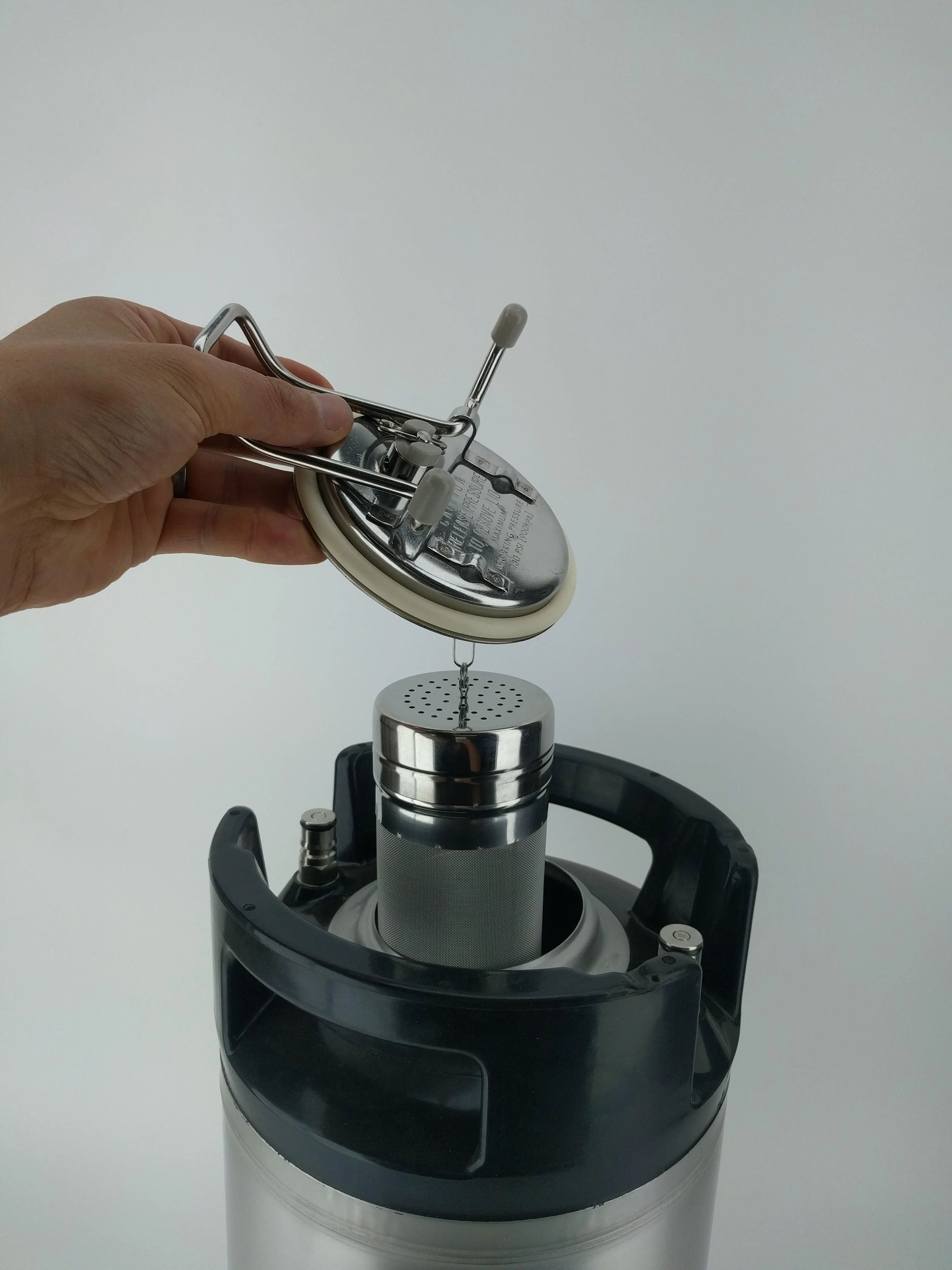 19L Ball Lock Keg with Rubber Base and Handle - NEW - Low2 - Image 6