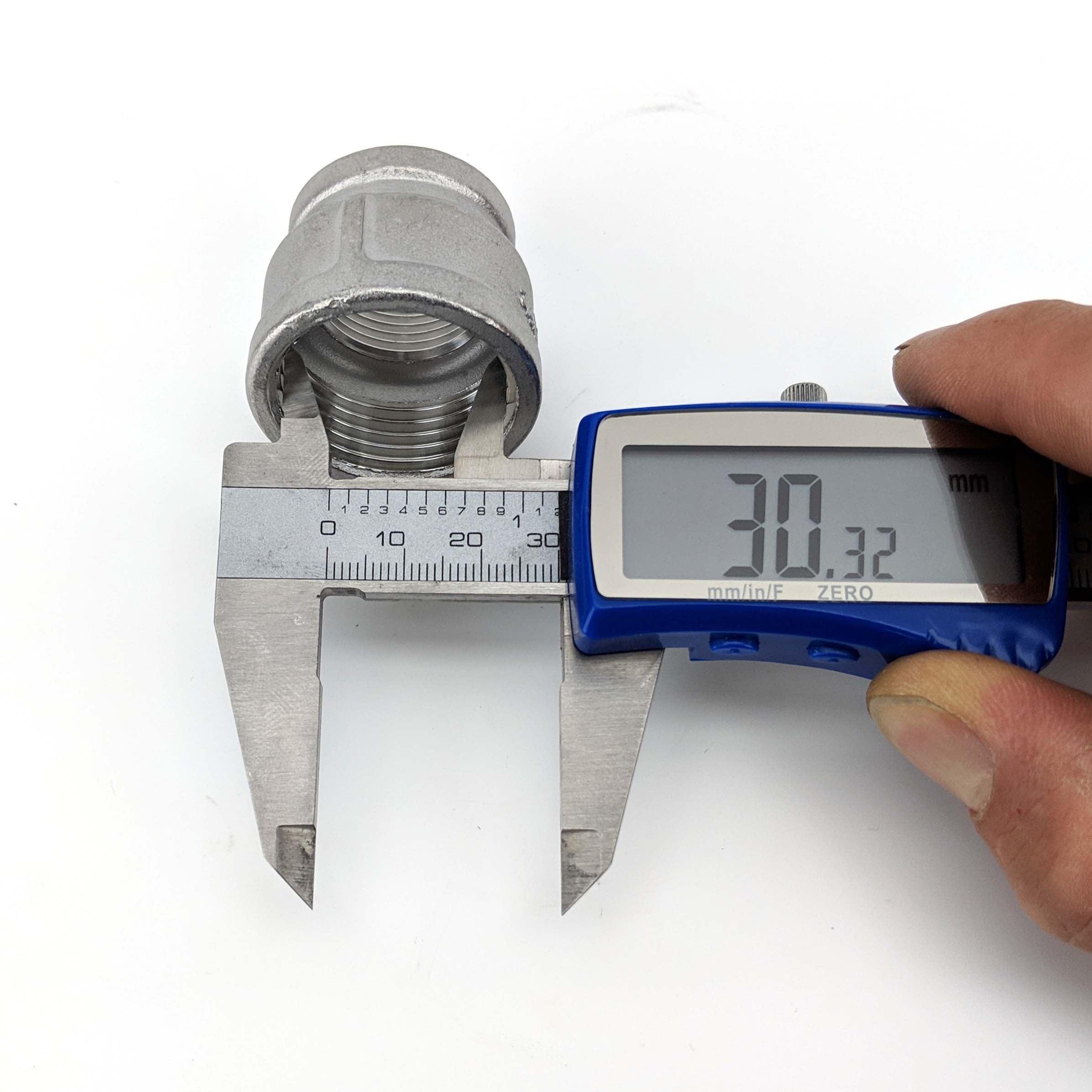 1' to 3/4 304 Stainless Reducing Socket (BSP) - Image 3