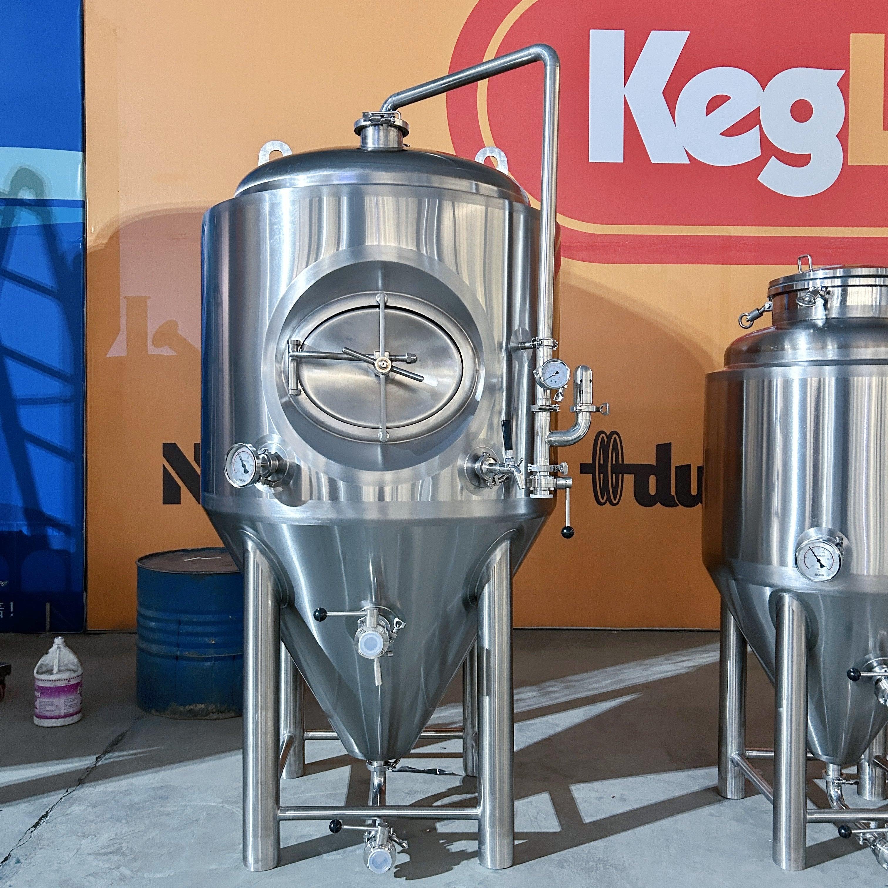 400L Conical Fermenter (pressurisable, jacketed) - Image 3