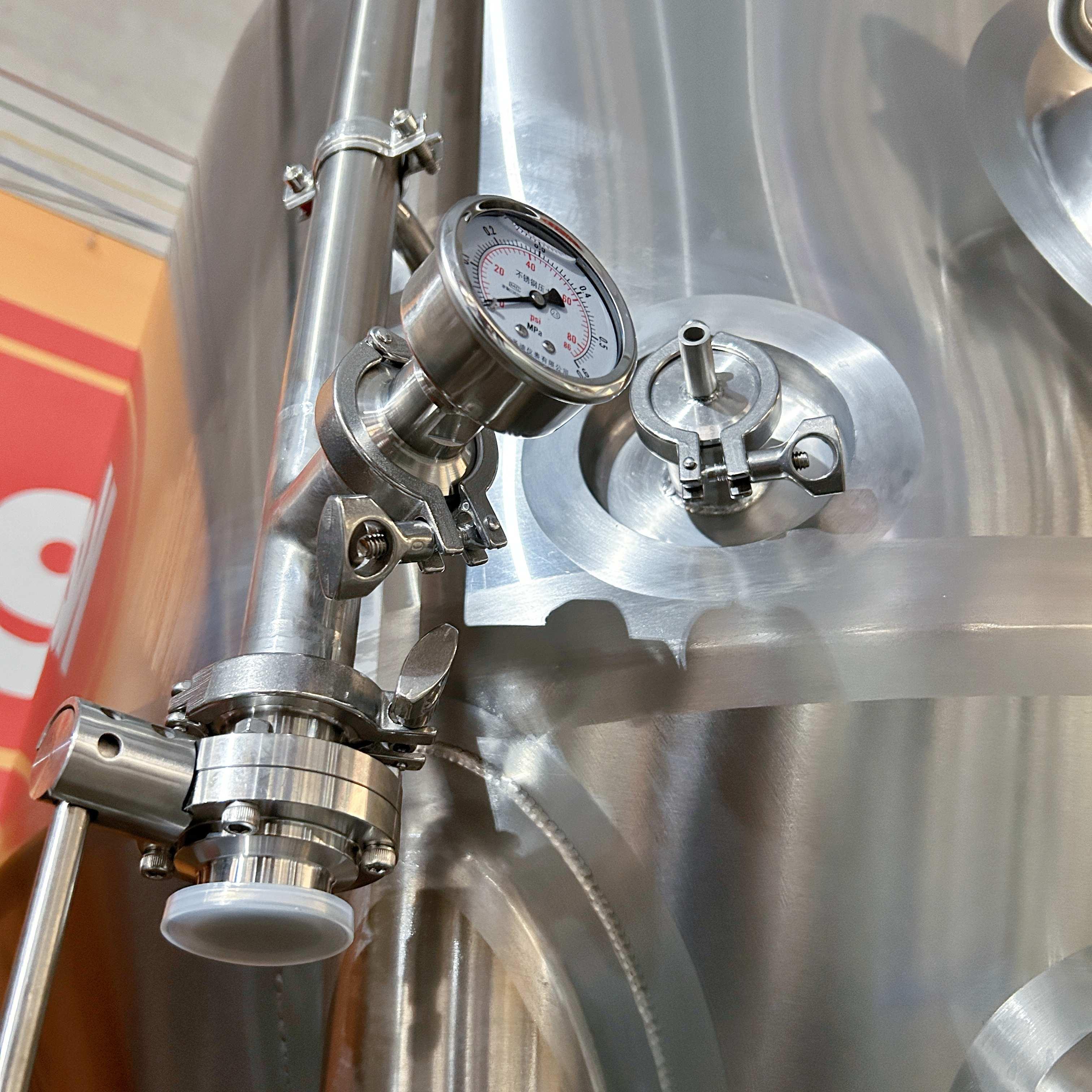 800L Conical Fermenter (pressurisable, jacketed) - Image 28
