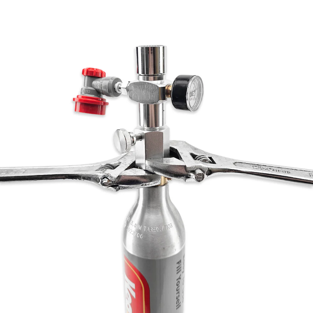 Deluxe Sodastream Cylinder Adapter for Mini duotight Regulator - Image 5