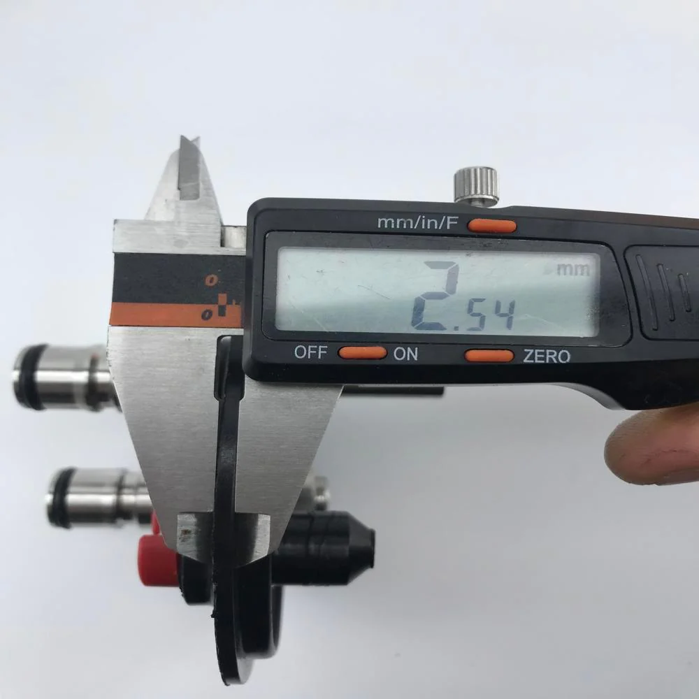 Pressure Lid Kit - With Ball Lock Posts and 60cm Silicone Dip Tube - Image 7